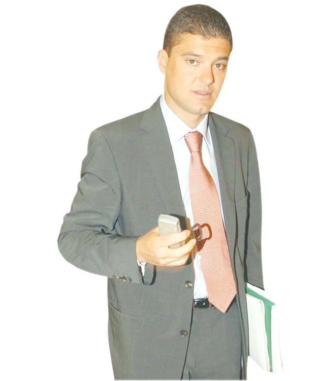 
    Cristian Boureanu are o  întreagă colecţie de maşini  