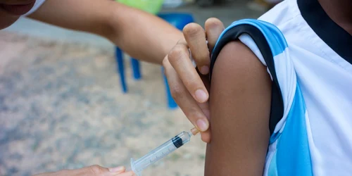 vaccin poliomileita africa foto shutterstock