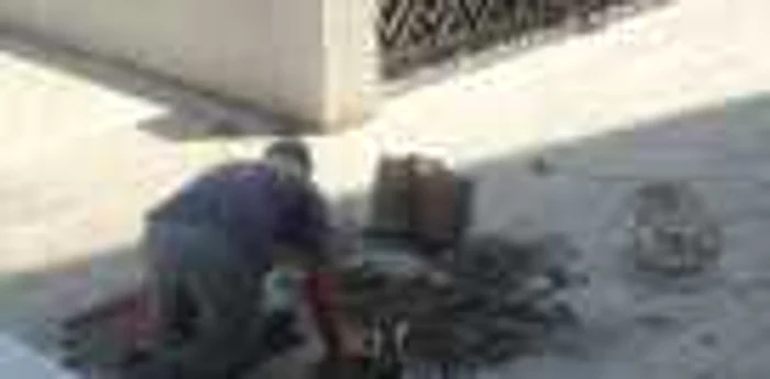 Se lucrează încă la reabilitarea Pieței Teatrului