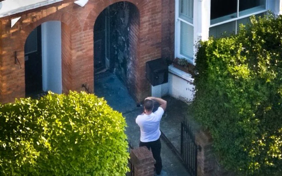Un ucrainean a incendiat casa premierului britanic FOTO: X