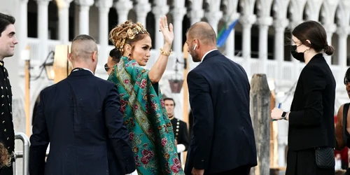 Jennifer Lopez