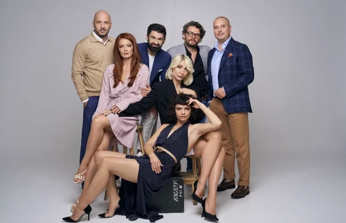 Spectacolul „6 INIMI, 3 GREȘELI” , în care joacă actrițele Doina Teodoru, Mădălina Craiu și Monica Odagiu va avea premiera pe 12 februarie, la Sala Luceafărul foto: Ivona Nenu