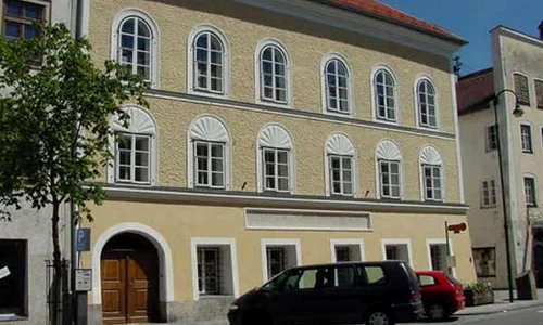 Casa în care s a născut Hitler, din nou în atenţia presei jpeg