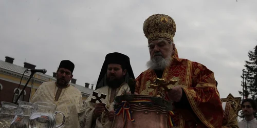 ÎPS Bartolomeu Anania a fost internat / Foto: Arhivă
