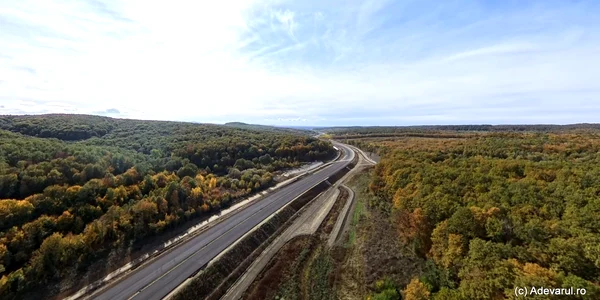 Autostrada Lugoj Deva, zona Margina Holdea  Foto Daniel Guță  ADEVĂRUL (1) jpg