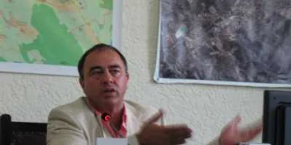 Dorin Florea s-a certat cu ministrul Daniel Funeriu pentru un atelier foto arhivă