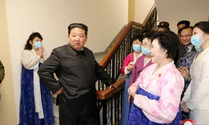 kim jong-un-si-prezentatoarea