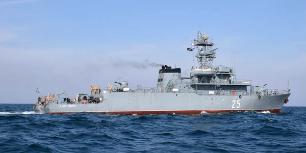 dragorul maritim „Locotenent Lupu Dinescu” foto navy ro