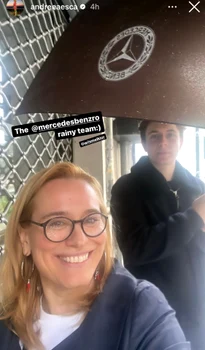 andreea esca fiu (5) jpg