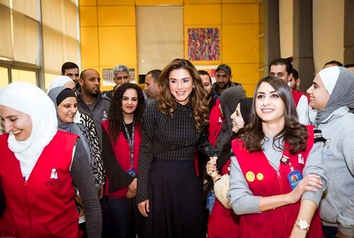 2 queen rania 1 jpg jpeg
