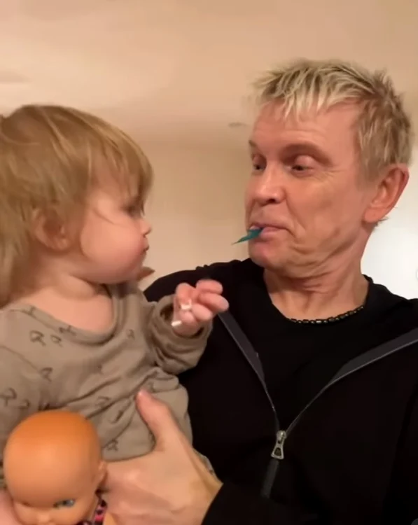 3 billy idol bunic stafilococul auriu jpg jpeg