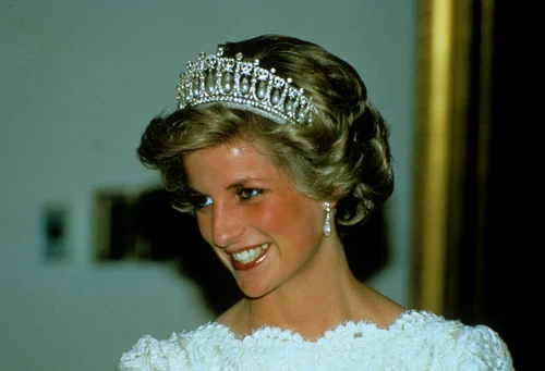 tiara2 jpg