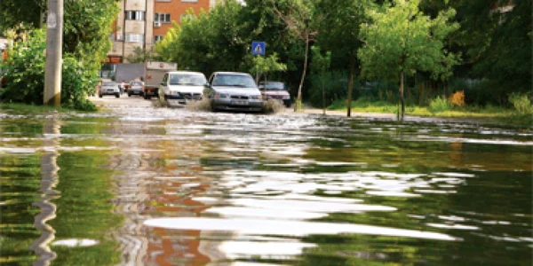 Apa de la robinete, pe stradă