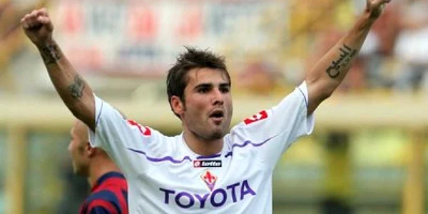 Mutu a sunat de 36 de ori pe telefoanele naţionalei, dar Răzvan nu i-a răspuns- Revista presei sportive