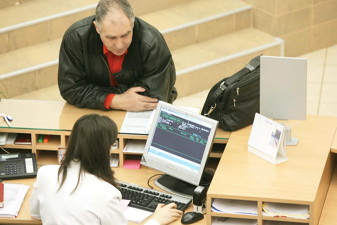 
    Aşa arată solicitarea pe care trebuie s-o trimiţi la Biroul de Credit  