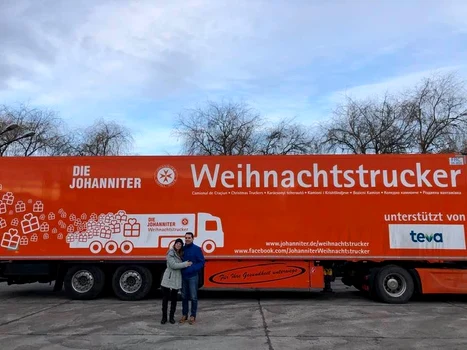 2 nicolae al romaniei pachete umanitare de craciun 2019 2 jpg jpeg