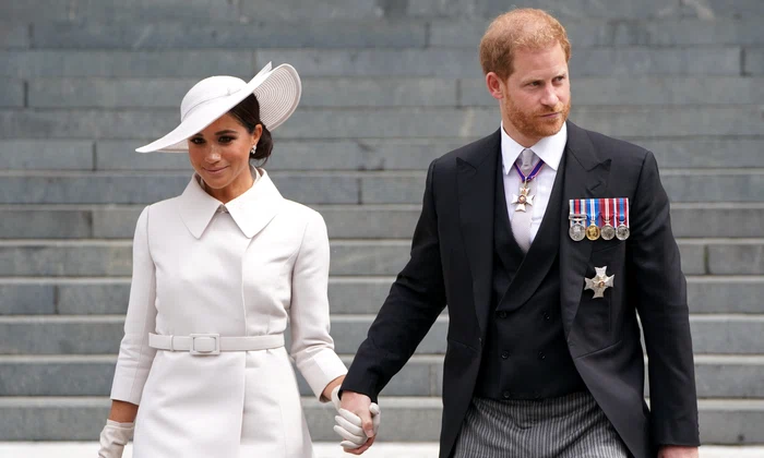 Meghan Markle, Harry, atingeri pe braț, GettyImages (2) jpg