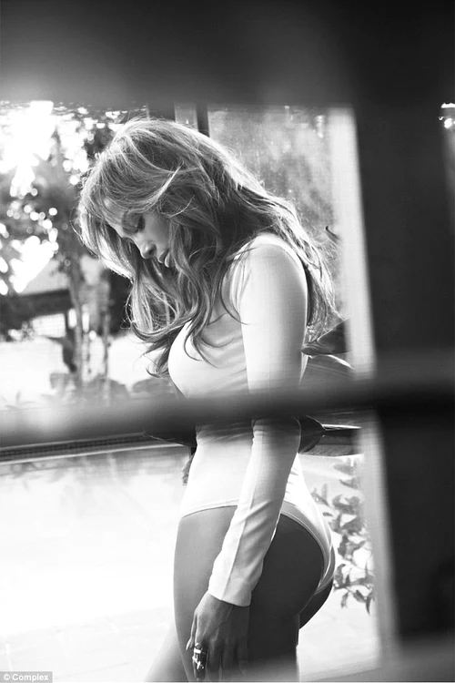 jennifer lopez sedinta foto jpeg