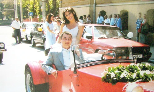 Elodia Ghinescu si Cristian Cioaca in ziua nuntii jpeg