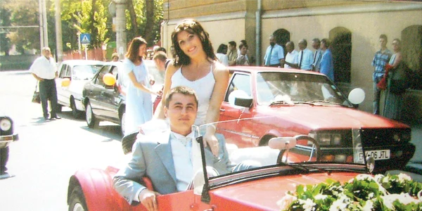 Elodia Ghinescu si Cristian Cioaca in ziua nuntii jpeg