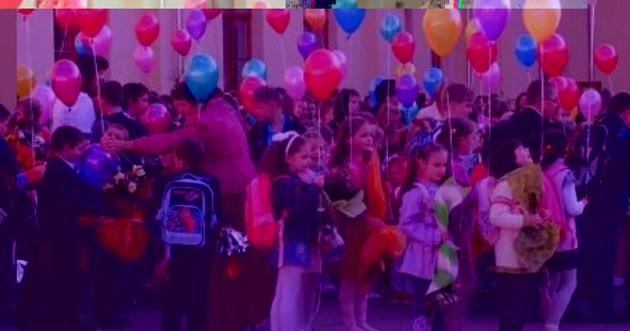 Festivităţile încep peste tot de la ora 9.00