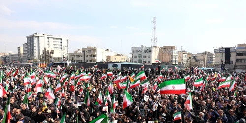 manifestatii iran pentru sustinerea noului ayatollah FOTO EPA 13815141 jpg