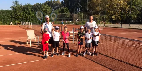 Baza de tenis Chindia. FOTO Tenis Târgoviște / Facebook