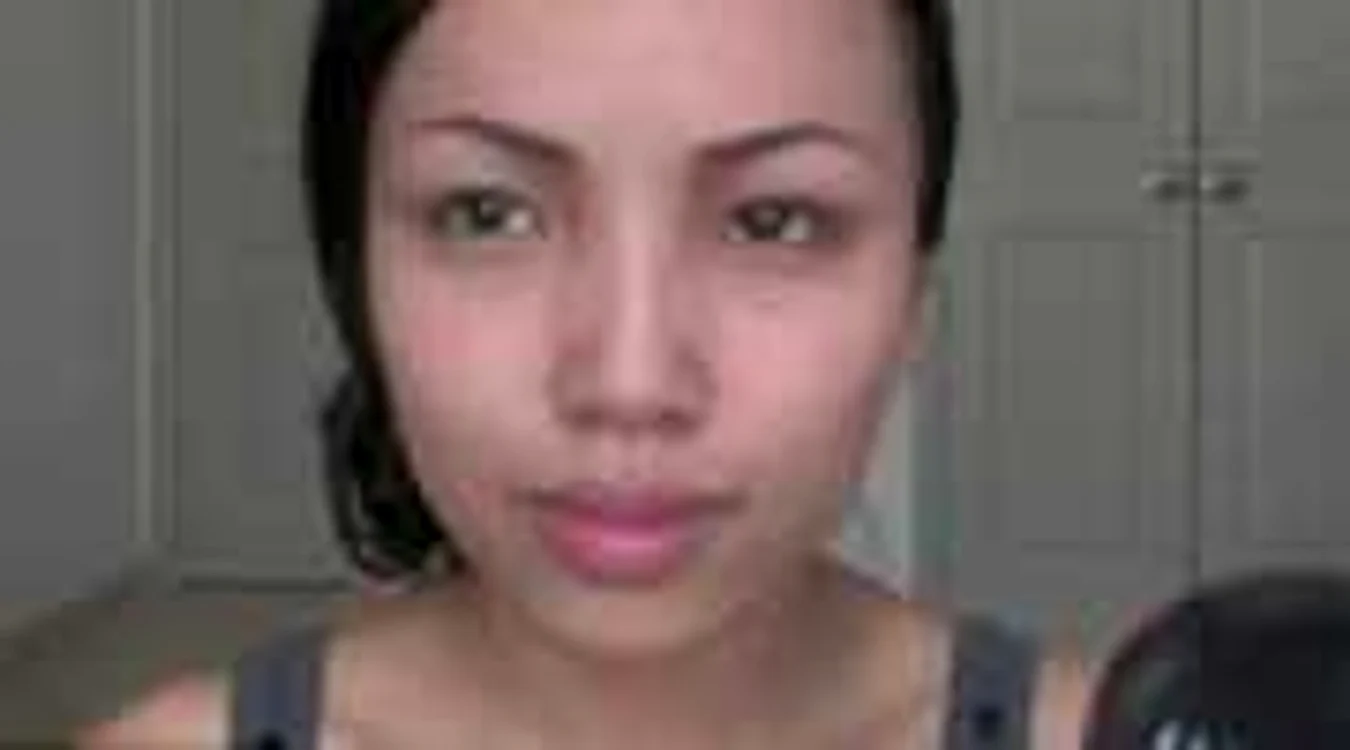 Promise Tamang Phan se transformă, cu ușurință, în orice vedetă