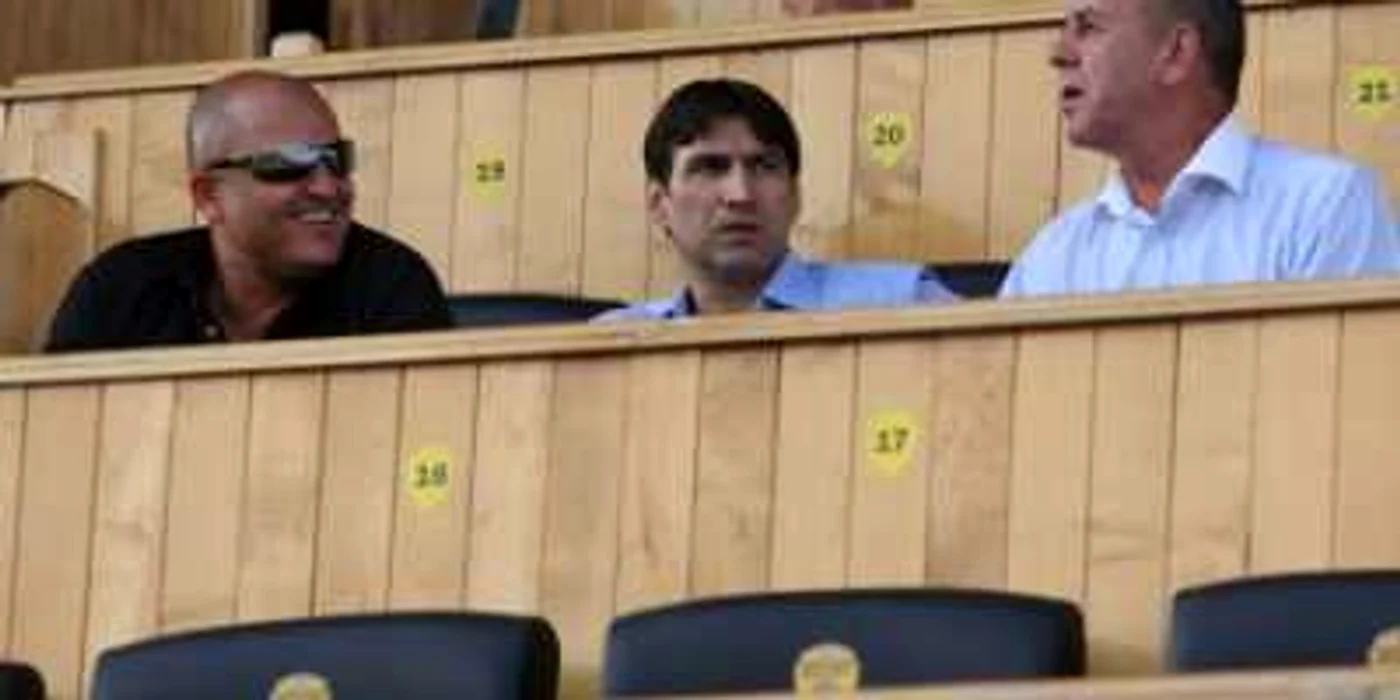 Turnu Severin: Piţurcă a fost dezamăgit de jocul Universităţii Craiova (GALERIE FOTO)