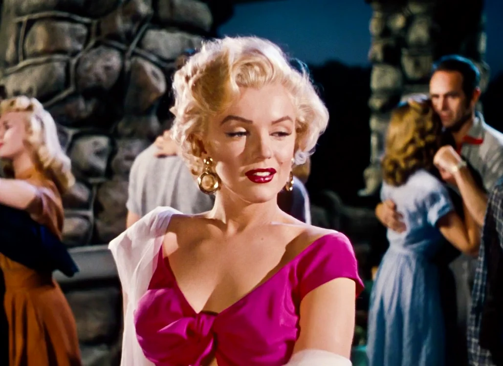 Marily Monroe spera să îşi găsească fericirea lângă Arthur Miller (Foto: Profimedia).