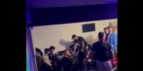 Giurgiu- 51 de amenzi date de poliţişti după ce au descoperit zeci de oameni la o petrecere într-un restaurant- foto- news