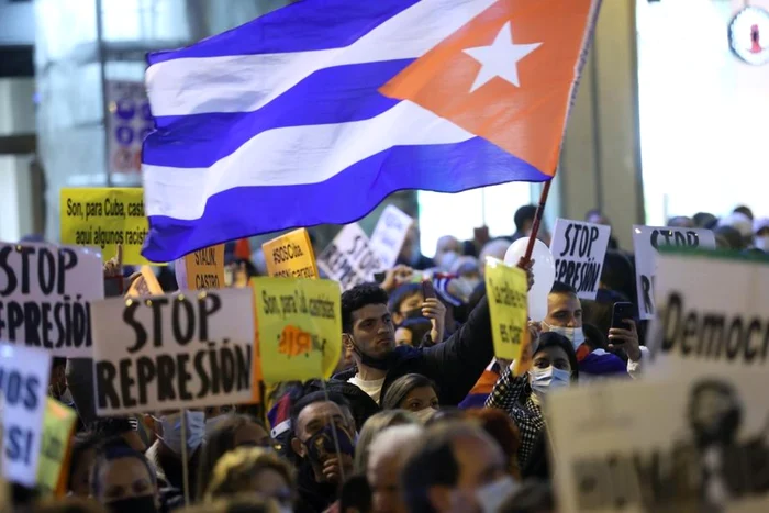 Manifestatie de sustinere a protestelor din Cuba FOTO EPA-EFE