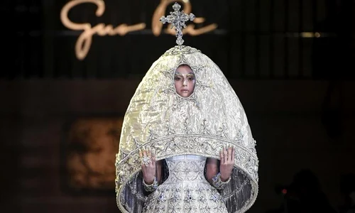 O rochie atipică de mireasă  jpeg