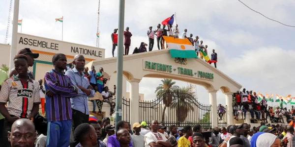 Manifestanti pro junta la Niamey Niger FOTO EPA EFE jpg