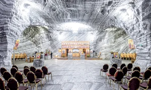 Biserica Sfânta Varvara din Salina Ocnele Mari - Vâlcea - cel mai mare lăcaş de cult din subteran Foto Casa Lacul Doamnei