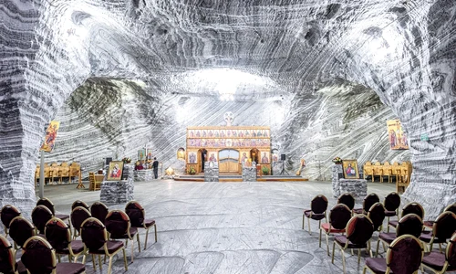 Biserica Sfânta Varvara din Salina Ocnele Mari - Vâlcea - cel mai mare lăcaş de cult din subteran Foto Casa Lacul Doamnei