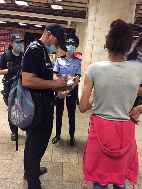 Au fost controale și la metrou