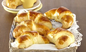 cornuri cu ciocolata 580x400 jpeg