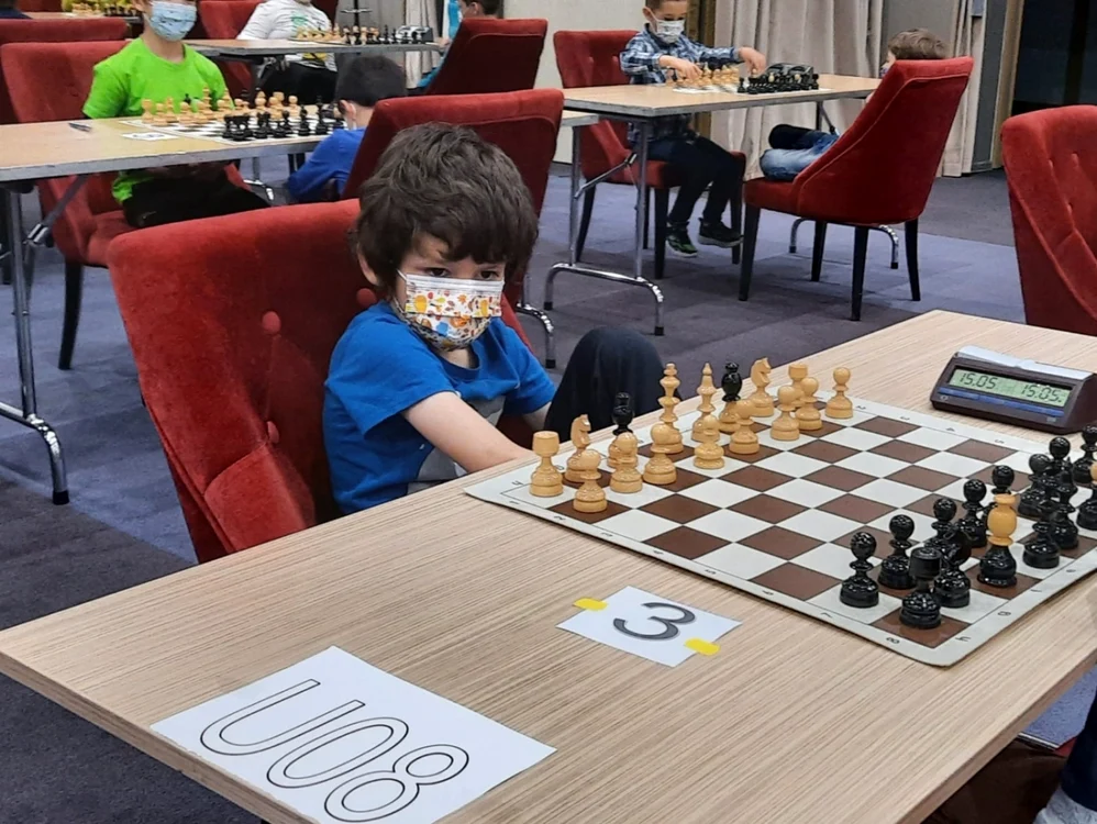 Vladimir Sofronie campion la sah la 8 ani FOTO Arhiva personală