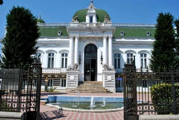 Palatul Marincu a fost ridicat de Ştefan Marincu din Calafat