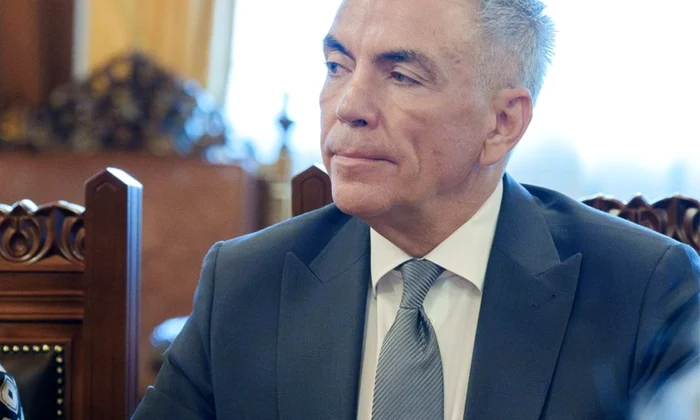dragos anastasiu facebook png