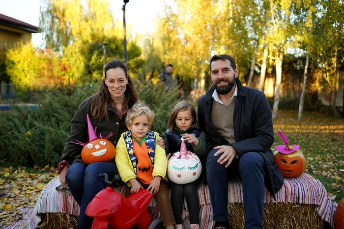 Alina Maria și Nicolaei ai României foto Facebook jpg