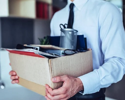 restructurari concedieri