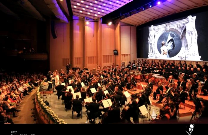 Cinci ţări găzduiesc reprezentaţii asociate festivalului                                         FOTO: Cătălina Filip