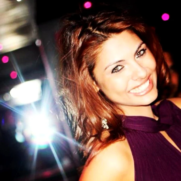 
    Priyanka Kapoor Chawla s-a sinucis la doar 25 de aniFoto: Facebook  