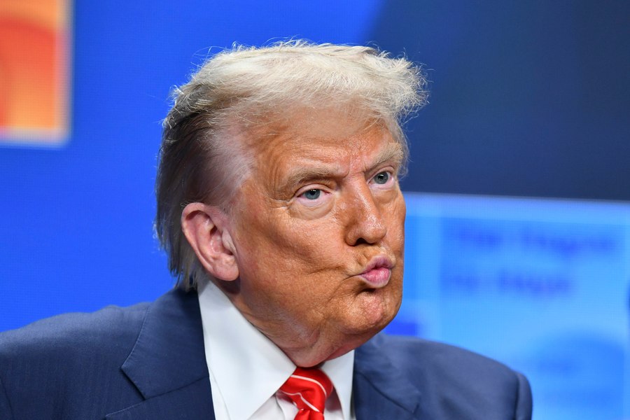 Donald Trump recunoaşte că nu știe dacă poate opri războiul din Ucraina: „Asta este o afacere Biden. Încerc să o finalizez”