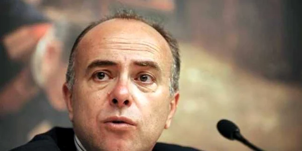 Bernard Cazeneuve, ministrul francez pentru afaceri europene