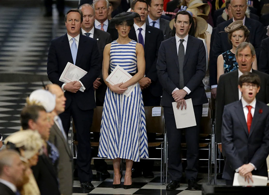 Samantha Cameron a fost criticată pentru că a purtat o rochie fără mâneci