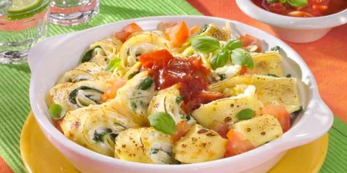 clatite cu branza si spanac