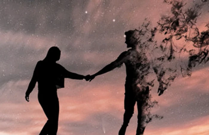 Pentru patru zodii, ultima lună din acest an este plină de dragoste şi satisfacţie foto: shutterstock